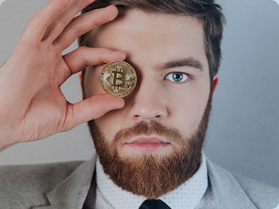 Julian Wolf – Chief Analyst bei Zahloryx